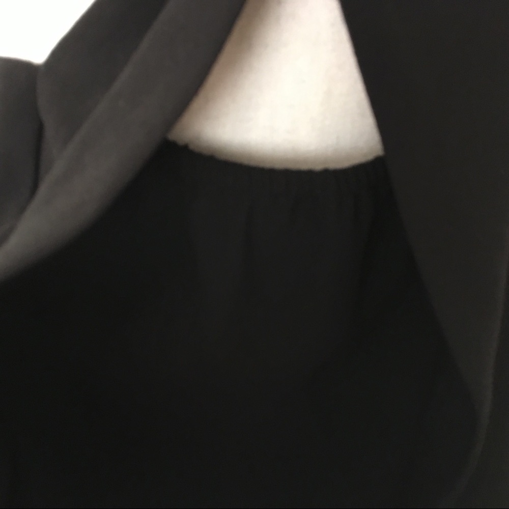 BCBGMaxazria Criss Cross Back Black Blouse Size Medium - Picture 5 of 7
